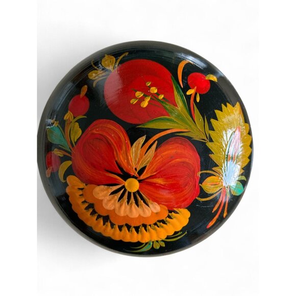 Vintage Hand-Painted Russian Lacquer Trinket Dish With Floral Design - Picture 5 of 5